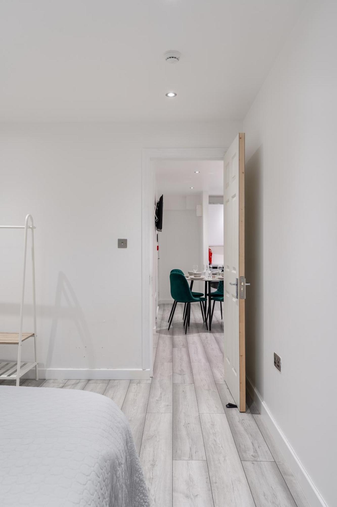 Beautiful Flat Near Central London - Entire Flat - Equipped Kitchen - Private Bathroom Εξωτερικό φωτογραφία