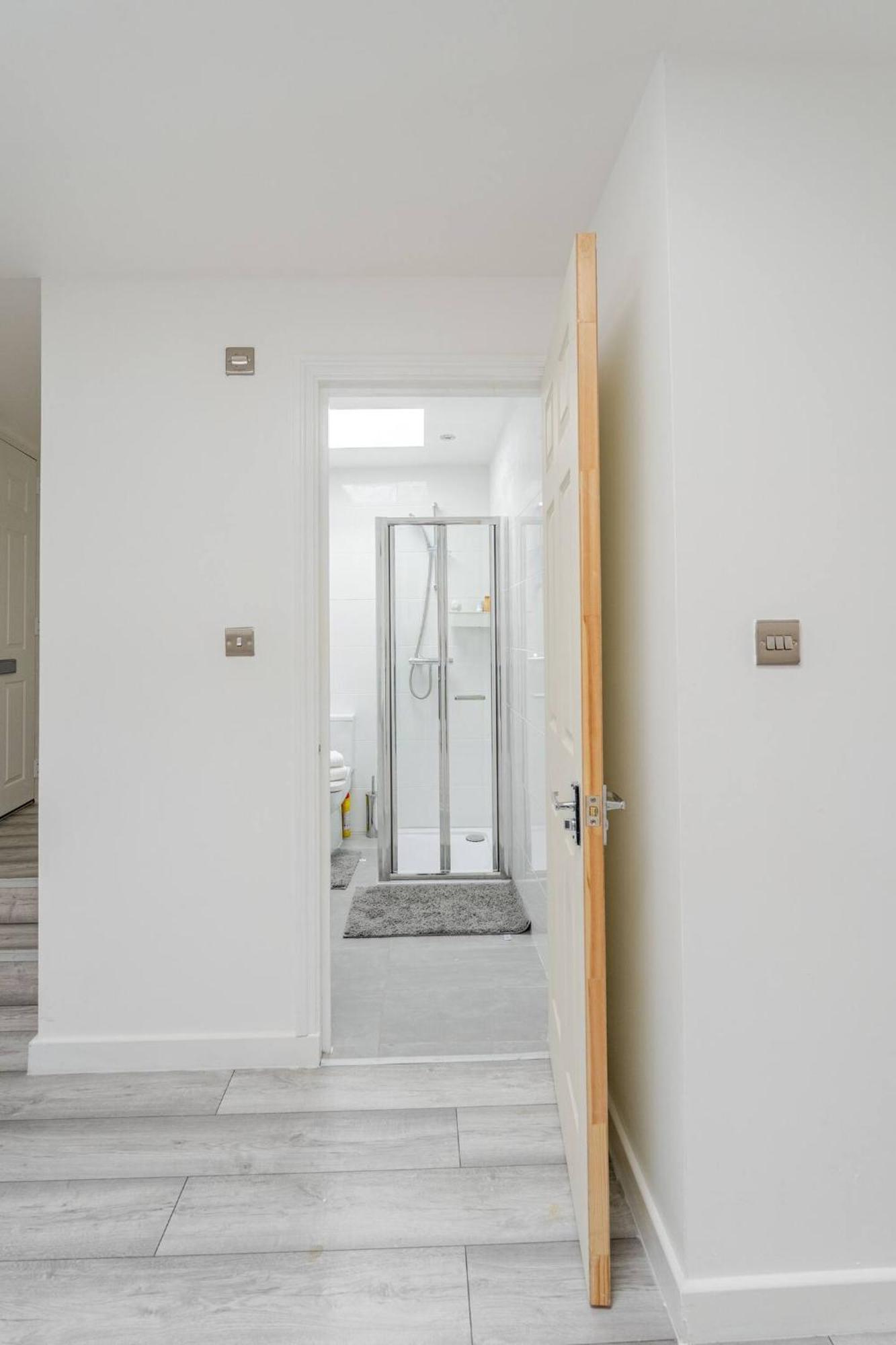 Beautiful Flat Near Central London - Entire Flat - Equipped Kitchen - Private Bathroom Εξωτερικό φωτογραφία